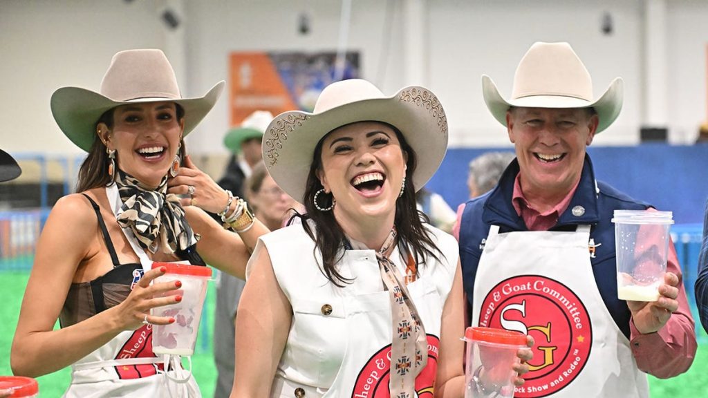 Houston Rodeo Risque Attite Houston rodeo cracks down with new dress code after revolt about ‘out ...